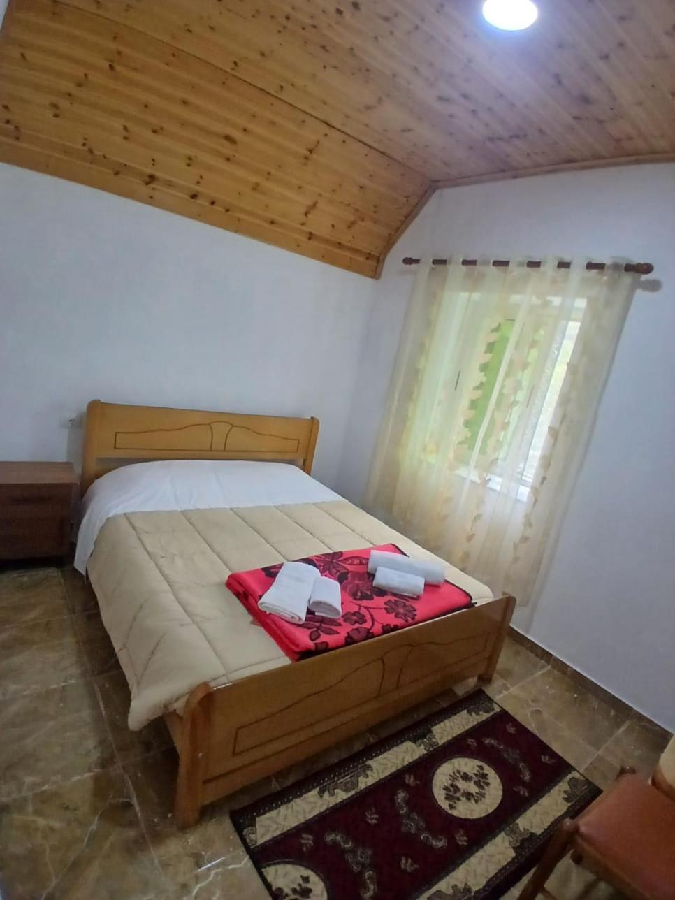 Bujtina Milani Bed & Breakfast Theth Dış mekan fotoğraf