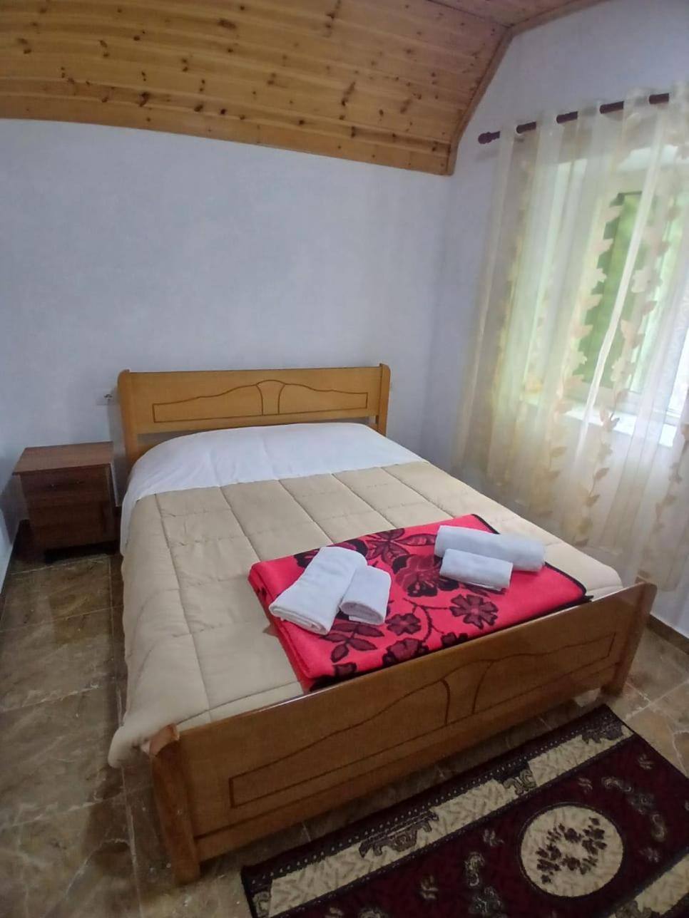Bujtina Milani Bed & Breakfast Theth Dış mekan fotoğraf