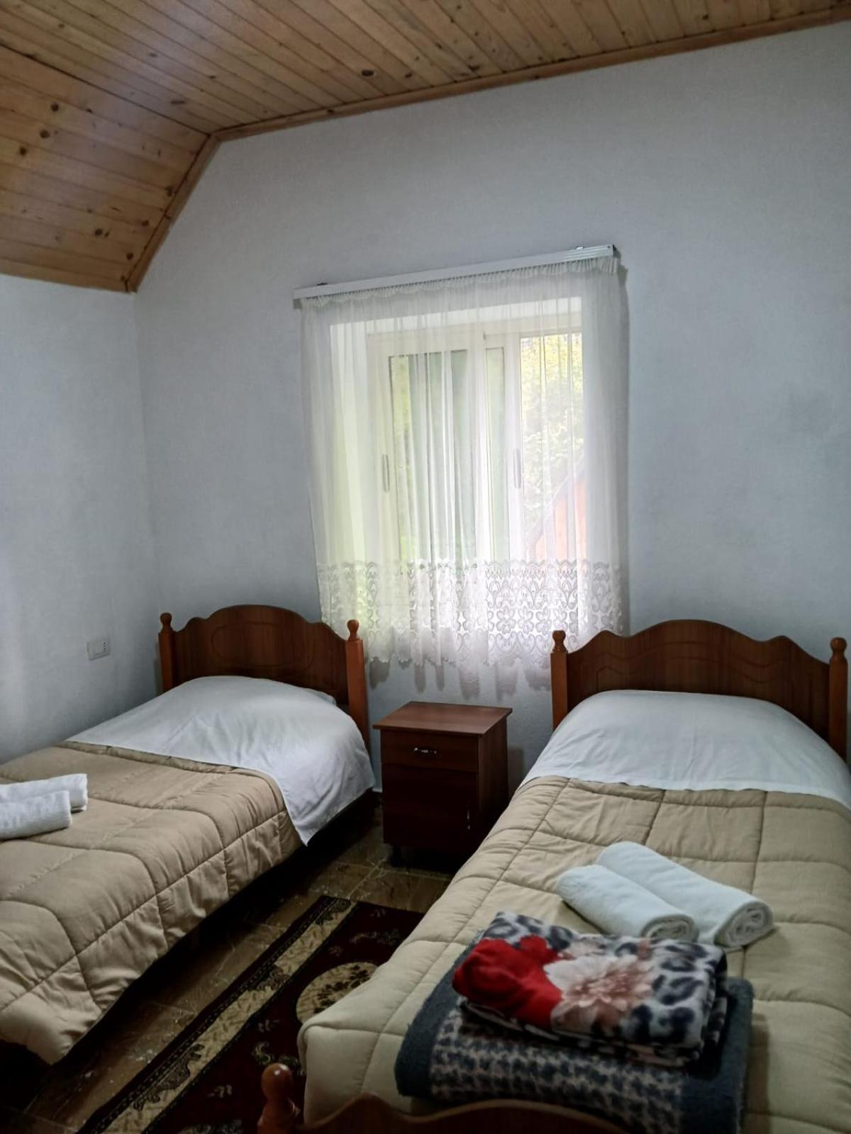 Bujtina Milani Bed & Breakfast Theth Dış mekan fotoğraf
