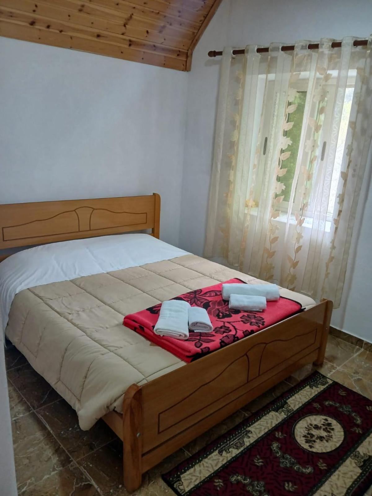 Bujtina Milani Bed & Breakfast Theth Dış mekan fotoğraf